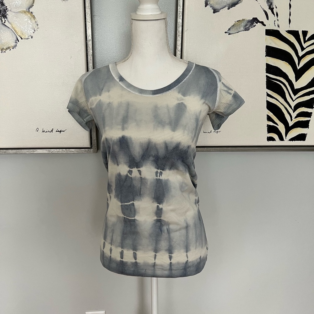 Lululemon swiftly short sleeve